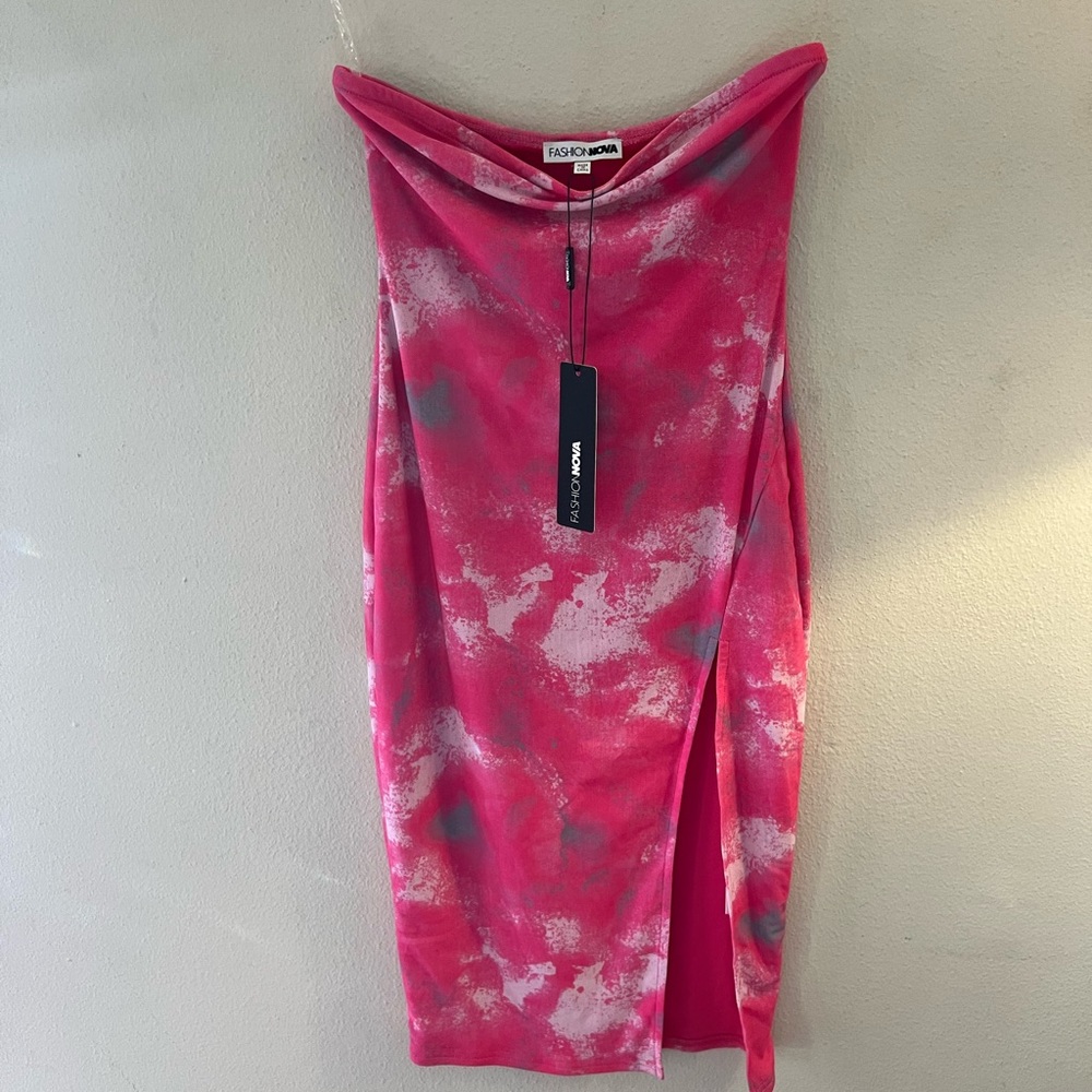 Fashion Nova Pink and White Strapless Dress